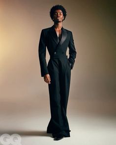 Vogue Hommes Editorial, Prom Aesthetic Black, Boys Haircuts Short, Gay Prom Outfits, Prom Aesthetic, Polynesian Fashion, Polynesian Dress, Fashion Island