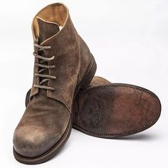 Category:Boots; Upper Materials:Leather; Embellishment:Splicing; Season:Fall,Spring; Gender:Men's; Size Suggestion:standard size, select your usual size; Activity:Walking; Toe Shape:Round Toe; Style:Casual; Boot Shaft:Booties / Ankle Boots; Outsole Materials:Rubber; Occasion:Daily; Closure Type:Loafer; Function:Comfortable; Pattern:Solid Colored; Listing Date:10/02/2023; 2023 Trends:Biker boots,Work Boots,Motorcycle Boots,Retro; Foot Length:null; Foot Width:null; Size chart date source:Provided Brown Closed Toe Martin Boots With Leather Sole, Brown Suede Martin Boots With Leather Sole, Brown Martin Boots With Rubber Sole Flat Heel, Outdoor Ankle-high Martin Boots With Leather Sole, Brown Suede Martin Boots For Fall, Brown Boots With Leather Footbed And Flat Heel, Brown Plain Toe Martin Boots For Fall, Rustic Plain Toe Boots For Fall, Rugged Ankle-high Chelsea Boots For Fall