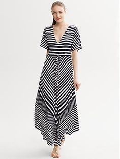 Diagonal Stripe Patio Dress Diagonal Line Dress, Paris Wardrobe, Royal Peacock, Patio Dress, Soft Dramatic, Diagonal Line, Clothing For Tall Women, Diagonal Stripes, Stripe Dress