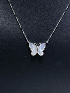 METAL:  PLATINUM OVER STERLING SILVER .925   COLOR:  SILVER  STONES:  MOTHER OF PEARL  SIZE:  16" LENGTH (custom sizes available upon request) Dragon Goddess, Butterfly Necklace Silver, Pearl Butterfly, Halo Necklace, Bridal Gift, Wedding Jewellery Necklace, Butterfly Necklace, Pearl Size, Butterfly Design