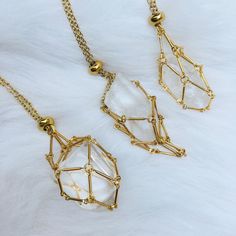 With a stone, please send me a note of the stone color you need 3 Size S: 45cm neckalce+5cm extention chain ,cage lenght：3.8cm M: 60cm neckalce+5cm extention chain,cage lenght：5cm L: 70cm neckalce+5cm extention chain,cage lenght：6.7cm stone necklace You can make bracelets and other jewelry items by yourself, choose your favorite crystal holder pendant and put it in the rope bag, make your own unique jewelry or give it to friends and lovers as gifts 【Necklace cord Adjustable design】: Necklace cor Stone Holder Necklace, Raw Stone Necklace, Crystal Holder, Stones Necklace, Necklace Cord, Rope Bag, Costume Jewelry Necklaces, Sweater Chain, Neck Chain