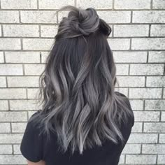 Top 15 Colorful Hairstyles, When Hairstyle Meets Color Grey Ombre Hair, Gray Balayage, Kadeřnické Trendy, Ombre Hair Color, Short Hairstyle, Winter Hairstyles, Grey Hair, Ombre Hair, Balayage Hair