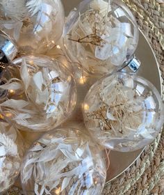 Christmas ornaments, Set of dried flowers ornaments, Christmas tree decor, Handmade Ornaments, Clear plastic Christmas baubles Bubble Christmas, Ornaments Christmas Tree, Clear Ornaments, Unique Christmas Trees, Handmade Christmas Tree, Office Christmas Decorations, Preserved Flowers, Christmas Wonderland, Christmas Tree Decor