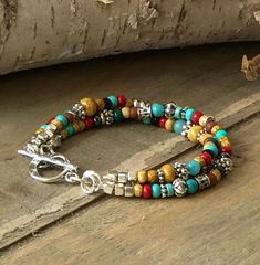 Colorful Southwest Seed Bead Bracelet Turquoise Silver Czech - Etsy Southwest Bracelet, Turquoise Silver Bracelet, Interesting Jewelry, Sundance Style, Cross Crafts, Handmade Stuff, Turquoise Bead Bracelet, Seed Bead Bracelet, Southwest Jewelry