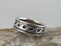 Condition excellent Chunky solid silver Adjustable Silver Stackable Rings With Thick Band, Chunky Silver Rings, Drawing Stuff, Chunky Rings, Silver Band Ring, Maze Runner, Art Metal, Silver Band, Band Ring