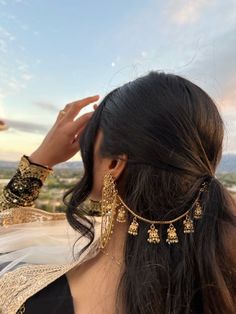 South Asian Aesthetic, Indian Accessories, Fancy Jewellery Designs, Indian Jewelry Sets, Desi Wedding, Indian Aesthetic, Fancy Jewellery