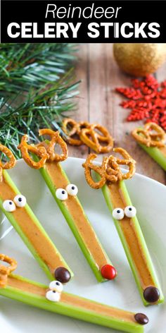 these reindeer pretzel sticks are so cute and easy to make they're ready for the holiday season