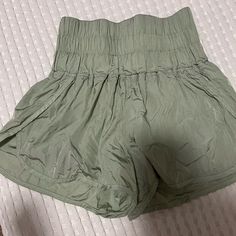 Green Free People The Way Home Shorts. Never Worn Size Small Casual Bottoms With Wide Waistband For Vacation, Casual Lightweight Solid Color Bottoms, Lightweight Short Summer Bottoms, Lightweight Stretch Shorts For Spring, Summer Lightweight Short Bottoms, Lightweight Green Bottoms For Summer, Green Lightweight Short Bottoms, Casual Shorts With Wide Waistband And Short Inseam, Casual Shorts With Wide Waistband