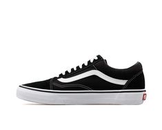 PRICES MAY VARY. Rubber sole Old Skool Black, Vans Skate, Slip On Trainers, Skate Style, Skate Shoe, Unisex Shoes, Vans Sneakers, Vans Classic, Us Man