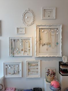 Lovely jewelry display frames created exclusively for Gaslamp Gift Gallerylocated in Ormond BeachFL Jewelry Wall Display, Koti Diy, Jewelry Storage Diy, Display Frames, Jewelry Organizer Wall, Diy Jewelry Display, Diy Jewelry Holder, Jewelry Wall, Jewelry Organizer Diy