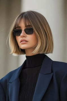 Short Blonde Bob Round Face, Bob With Bangs Balayage, Brown Bob Blue Eyes, Side Fringe Hairstyles Short, Bob Trend 2024, Short Light Brunette Hair, Shaggy Short Bob With Bangs, Short Blonde Hair Outfits, Blonde Hair On Olive Skin