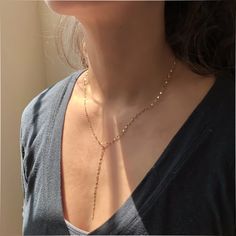 Gold Lariat Necklace 14k Gold Lariat Necklace Layered Chain - Etsy Cut Outfits, Mirror Flat, Gold Tassel Earrings, Gold Lariat Necklace, Layered Chains, Sparkly Earrings, Tiny Diamond, Chain Anklet, Lariat Necklace