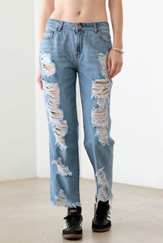 Take a bold step into fashion with our Back And Front Distressed Denim Pants! These pants feature daringly distressed details for a truly unique look. Express your adventurous spirit and stand out from the crowd. Don't just follow trends, set them with our daring denim pants! 🖤 Complete the look: Pair with sandals and white crop tank top for a chic summer outfit. Add a long cardigan and snickers for a stylish, layered look. Dress it up with high boots and button down shirt for a more polished ensemble. 🖤 Features: Women denim jeans, distressed hem, distressed detail, mid waist, straight, four pocket, metal gold & zipper closure, non stretchy, cool, supper stylish, western boho style, chic, cool look for every day! Relaxed Fit Distressed Medium Wash Cropped Jeans, High Rise Distressed Cropped Jeans In Denim Blue, Fall Cropped Distressed Dark Wash Jeans, Fall Distressed Medium Wash Cropped Jeans, Dark Wash Distressed Cutoff Cropped Jeans, Ripped Light Wash Cropped Jeans For Fall, Trendy Dark Wash Distressed Jeans, Ripped Dark Wash Cropped Jeans, Ripped Medium Wash Cropped Jeans For Fall