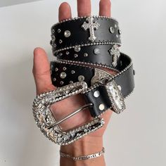 Y2k 2000s Vintage Black Chrome Cross Studded Goth Emo Black Belt These Belts Are Unisex! Unique Skeleton Hand Design One Size Fits Most 1.5w X 44l Brand New Alternative Baddie, Emo Piercings, Chrome Cross, Goth Belt, Emo Jewelry, Emo Accessories, Band Au, Rhinestone Belts, Midwest Princess