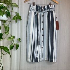 Forever 21 Striped Maxi Skirt With Tie And Pockets Double Layered Size Medium New With Tags Excellent Condition. 27 1/2 Inches Long Buttons Don't Open Up Forever 21 Summer Pencil Skirt, Blue Midi Length Bottoms For Vacation, Striped Midi Length Summer Bottoms, High Waist Striped Summer Skirt, Striped Midi Length Bottoms For Summer, Summer High Waist Striped Skirt, High Waist Striped Skirt For Summer, Forever 21 Relaxed Summer Skirt, Forever 21 Cotton Skirt For Day Out