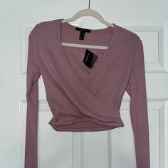 Forever 21 Cropped Long Sleeve Mauve Sweater Top (Size Medium) Purple Long Sleeve Stretch Crop Top, Purple Stretch Long Sleeve Crop Top, Purple Long Sleeve Tops For Night Out, Trendy Cropped Purple Tops, Trendy Purple Cropped Top, Purple Long Sleeve Trendy Tops, Trendy Long Sleeve Purple Top, Fitted Purple Crop Top For Fall, Trendy Purple Long Sleeve Tops