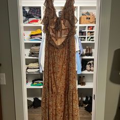 Brand New Never Worn Garden Party Maxi Dress With Ruffles, Feminine Maxi Dress For Beach, Tan Floral Dress, Dark Floral Dress, Gold Lace Dresses, Ribbed Bodycon Midi Dress, Black Slip Dress, Bubble Dress, Astr The Label