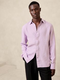 Cut from 100% linen, we love this shirt for its beautiful, natural texture and ability to stay cool and crisp, even in heat and humidity.  Slim fit.  Spread collar with button-front closure.  Shirttail hem.  Slim fit.  Long sleeves.  Hip length.  Model: Size M, 6'2" (188cm). Purple Rose, Purple Roses, Stay Cool, Natural Texture, Hip Length, Linen Shirt, First Look, Banana Republic, Love This