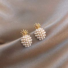 New With Tags Additional Styles + Many Other Pineapple Items Available In Separate Listings Willing To Offer Discounts On Bundle Orders! Pineapple Earrings, Gold Earrings Designs, Birthday Jewelry Gift, Small Earrings, Pearl Stud Earrings, Geometric Earrings, Gold Jewelry Fashion, Pearl Studs, Elegant Earrings