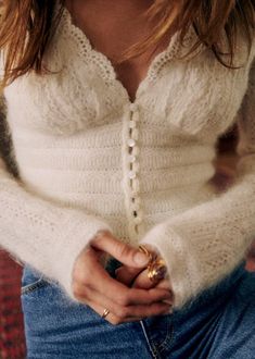 Leo Venus Style Outfits, Sezane Jumper, Winter Mode Outfits, Mohair Jumpers, People Clothes, Minimalist Wardrobe, Winter Fits, Black Kids, Winter Fashion Outfits