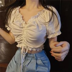 Sexy Ruffled Cropped Slim Shirts – Tomscloth Elf Kostüm, White Shirt Women, Harajuku Outfits, White Shirts Women, Ruffle Crop Top, Formda Kal, Off Shoulder Crop Top, Elegant Blouses, Ruffle Shirt