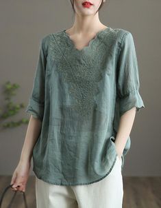 Linen Outfits, Khaki Tops, Women Blouses Fashion, Chic Blouses, Blouse Price, Summer Blouses, Women Blouses, Winter Boots Women, Beautiful Blouses