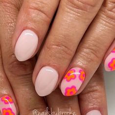 Brooke Jensen on Instagram: "The cutest pop of bright colors!!!🌸😎 . . Inspo: @cindypaola.nails  . . -Do not remove my name off my picture. Ask for permission before using my photo on a website or for marketing purposes. #gelpolish #handpaintednailart #naturalnailsonly #utahnailtech #utahnailartist #nailartist #nailart #naildesigns #nailartdesigns #freehandart #freehandnailart #gelnails #nails #nailmagazine #nailinspo #summernailinspo #summernails #summerflowernails #flowernails  #flowernailart #cuteflowernails #vacationnails #neonnails #groovyflowernails #neonpinkflowernails #pinkorangenails #roundnails #luxiohaven #funsummernails" Katy Hearn Nails, Cute Kid Nails Ideas, Natural Design Nails, Shirt Nail Design Ideas, One Finger Nail Design, Really Short Almond Nails, Almond French Tip Nails Short, Every Nail Different Design, Nail Ideas Easy At Home