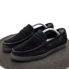 Cole Haan Grand Os | Maine Classic Pinch Penny Loafer | Slip On Black Suede Size 9 M Excellent Cond - Unworn Formal Low-top Loafers For Fall, Formal Low-top Loafers, Casual Low-top Business Loafers, Casual Low-top Loafers For Business, Casual Black Moc Toe Boat Shoes, Casual Business Loafers With Textured Sole, Casual Flat Heel Loafers For Business, Casual Business Moccasins For Fall, Casual Dress Shoes With Leather Sole