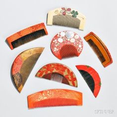 Eight Assorted Kushi Combs Chinoiserie Interior, Gold Sprinkles, Japan Crafts, Shell Flowers, Red Lacquer, Korean Art, Maneki Neko