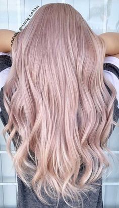 Pink Gold Hair Color, Blonde Hair And Color Dyes, Light Rose Gold Hair Blonde Balayage, Rosegold Haircolor Blonde, Rose Gold In Blonde Hair, Smokey Rose Gold Hair, Pearl Pink Blonde Hair, Hair Colour Ideas For Blondes Rose Gold, Light Pink Blonde Hair Rose Gold