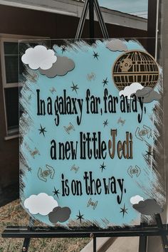 Star Wars Gender Reveal Cake, Starwars Nursery Themes, Baby Jedi Baby Shower Ideas, Star Wars Themed Gender Reveal, Princess Leia Baby Shower Ideas, Gender Reveal Ideas Star Wars, Starwars Baby Shower Ideas, Star Wars Themed Baby Shower Ideas, Starwars Baby Shower Ideas Boys