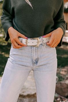 - We have the perfect belt to tie your look together! - Faux leather material - Gold colored hardware - Belt range: 27- 38 inches Faux Leather Belts, Women Clothing Boutique, Leather Material, Online Womens Clothing, Boutique Clothing, Leather Belt, Gold Color, Faux Leather, Range