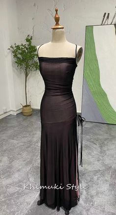 Dark Acadamia Prom Dress, Black Ruched Dress For Prom Season, Vintage Prom Dress, Cute Formal Dresses, Prom Inspo, Vintage Party Dresses, Military Ball Dresses, Vintage Prom, Military Ball