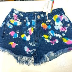 New With Tie Dye Sweats, Girl Shorts, Pleated Jacket, Ripped Shorts, Girls Tie, Yellow Ties, Vintage Havana, Tie Dye Shorts, Blue Jean Shorts