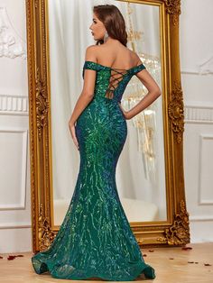 Product Code:FSWD1217 Embellishment: Sequin Fabric: 100% Polyester Back Style: Zipper Up Fully Lined: Yes Built-in Bra: Yes Available Color: Dark green Stretch: Moderate Fits true to size Imported Model Information: Height: 5' 2" Bust: 33.5'' Waist: 24“ Hips: 35.5” wearing US size Small Fitted Green Sequin Evening Dress, Fitted Green Evening Dress With Sweep Train, Green Fitted Evening Dress With Sweep Train, Fitted Green Evening Dress For Prom, Green Mermaid Evening Dress For Wedding, Green Mermaid Gown With Sweep Train, Fitted Green Mermaid Dress For Evening, Green Mermaid Hem Wedding Dress, Green Mermaid Wedding Gown