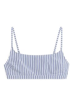 Seersucker Bikini Top - Blue/White - ARKET WW Bathing Suit Tops, Cute Beach Outfits, Seersucker Fabric, Low Neckline, Cute Bathing Suits, Top Crafts, Cute Swimsuits, Cute Bikinis, Fit Inspo