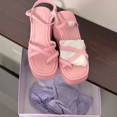 ** New** Pink Madden Girl Vault Strappy Sandal Wedge Platform Size: 7 Steve Madden Pink Sandals Outfit, Y2k Platform Sandals, Platform Sandal Outfit, Carrie Bradshaw Shoes, Pink Wedge Heels, Pink Platform Sandals, Walking In Heels, Pretty Sandals, Heels Pink