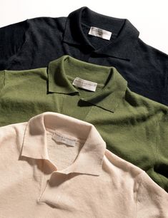 This item is FINAL SALE and not eligible for returns or exchanges. Filippo de Laurentiis' designers are true masters of their knitwear craft, as well as experts in effortless refinement. This skipper polo is no exception. The linen/cotton blend manages to be lightweight and breathable, but still have body and texture. Wear this casually with a pair of shorts on a hot day, or dress it up under a blazer or suit. FABRIC AND ORIGIN: 77% Linen 23% Cotton WEIGHT: Made using 14 gauge yarn, making it a Yarn Making, Steam Press, Linen Yarn, Shorts Sweatpants, Tuxedo Shirts, Suits For Sale, Suit Fabric, Tailored Pants, Tailored Shirts