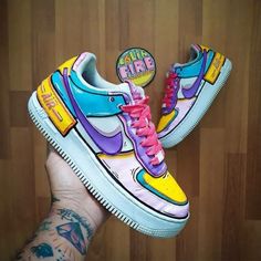 Introducing the Colorful Custom Air Force 1 Shadow: Get the iconic style of your favorite basketball sneaker with a unique touch. These eye-catching sneakers are customized in a range of colorful designs to add a personal flair to your style. The perfect combination of comfort and style. Exactly as shown in the pictures. 📷 Brand New & Authentic. 💯 Hand Painted with attention to detail. 👨‍🎨 Waterproof and Flexible. ❤️ Unisex model. Please refer to the Size Chart. 👟👫 Free Worldwide Shipp Custom Painted Sneakers, Rainbow Nikes, Painted Shoes Diy, Custom Sneakers Diy, Custom Painted Shoes, Custom Shoes Diy, Diy Sneakers, Nike Shoes Air Force, Air Force 1 Shadow