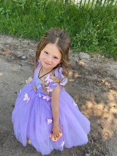 Lavender Princess Ball Gown For Wedding, Fairytale Princess Dress For Spring Wedding, Fairytale Tulle Dress For Pageant, Fairytale Tulle Dress For Pageants, Fairytale Tulle Pageant Dress, Fitted Lavender Tulle Princess Dress, Lavender Tulle Dress For Pageants, Lavender Tulle Dress For Pageant, Spring Wedding Purple Tutu Dress