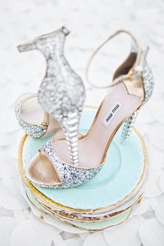 Bohol, Glass Slipper, Olivia Palermo, Fabulous Shoes, Crazy Shoes, Shoe Obsession, Event Styling, Gigi Hadid, Blue And Gold