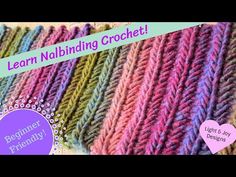 a knitted scarf with the words learn nabiling crochet