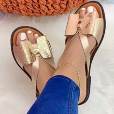 The Perfect Beautiful Sandals for Spring And Summer. True to Size. Order Your Size. Preorder Ships In 18 Business Days Slipper Shoes Women, Sandals For Ladies, Ladies Slides, Large Size Womens Shoes, Sandals Flat, Casual Slippers, Casual Heels, Slipper Sandals, Fashion Sandals