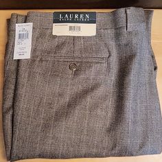 Lauren Ralph Lauren Pleated Front & Cuffed Pants Men's Size 42wx32l Cream Neilpqqx0083 100% Wool Brand New W/ Tag Brand New, Clean, Refer To Pictures Ships Fast Mens Dress Slacks, Ralph Lauren Trousers, Mens Slacks, Tweed Pants, Cashmere Pants, Slack Pants, Flat Front Pants, Ralph Lauren Pants, Mens Dress Pants