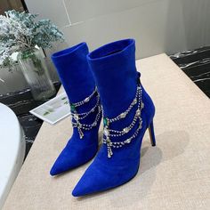 Boots Hi-Heels "Maharajah"-Boots-Pisani Maura-blue suede-35-Pisani Maura Luxurious Shoes, White Leather Shoes, Fab Shoes, Backyard Pools, Shoes World, Green Dragon, Girly Shoes, Stylish Boots, Sheep Leather