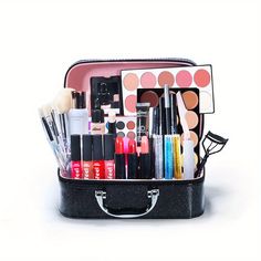 Product Information: Makeup with the Full Range Multicolor Makeup Set! 🎨💄 This all-inclusive set offers a professional assortment of cosmetics for eyes, face, and lips, perfect for any beauty enthusiast or professional artist. Professional Makeup Set, Makeup Gift Box, Complete Makeup, Lipstick Palette, Casual Makeup, Full Makeup, Lip Cosmetics, Cosmetic Sets, Cosmetic Items