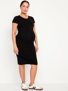 crew neck short sleeves shirred sides fitted hits above knee model is approximately 5'9" and wears size m (8) Short Sleeve Non-stretch Maternity Dress, Black Bodycon Maternity Dress, Short Sleeve Bodycon Dress, Maternity Shorts, Old Navy Maternity, Skirt Jumpsuit, Womens Maternity, Black Bodycon Dress, Christmas Dress