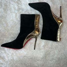 Christian Louboutin Delicotte 100 Suede Ankle Boots (Nwot) Size Heel: 4.25 In Shaft: 6.5 In Size: Uk 41 And Us 11 (I Typically Wear A Nine In Women’s Us Tennis Shoes And 10 In Women’s Us Heels) These Are Brand New And Never Worn. They Will Not Come With Box Or Dust Bag. *******This Item Is Cross Posted On Other Sites Please Message First******** Luxury Ankle Boots With 4-inch Heel, Luxury Ankle-high Heeled Boots With Sculpted Heel, Luxury Ankle-high Boots With 4-inch Heel, Evening Suede Boots With Wrapped Heel, Luxury Boots With 4-inch Heel For Night Out, Luxury Fitted Boots With Wrapped Heel, Suede Pointed Toe Heeled Boots For Evening, Suede High Ankle Heeled Boots For Evening, Evening High Ankle Suede Heeled Boots