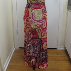 Nwt Arden B Long Maxi Skirt Size Xs Extra Small. Floral Pattern Throughout In Colors Of Red, Pink, Black, White And Cream. Smocked Elastic Waistband. Silky And Stretchy Fabric Clings To The Butt And Hip Area, Then Flares Out And Falls To The Floor For A Bit Of A Mermaid Look. Brand New, Never Worn. Original Price: $49 Patterned Maxi Skirt, Asymmetrical Skirts, Thrift Wishlist, Mermaid Look, Small Floral Pattern, Vintage Maxi Skirt, Shopping Link, Barbie Summer, Long Maxi Skirt