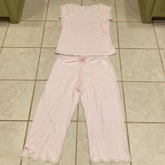 Carole & Hochman Pajamas Size M Like New, Light Pink Women's Intimates, New Color, Light Pink, Pajamas, Like New, Pink, Women Shopping, Color